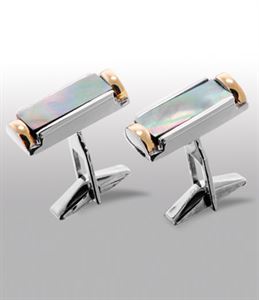 Picture of cufflinks 3